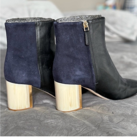 RARE Tory Burch Gigi Black Leather and Navy Suede Ankle Boots - Picture 3 of 8